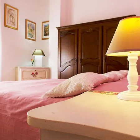 La Casa Rosa شقة